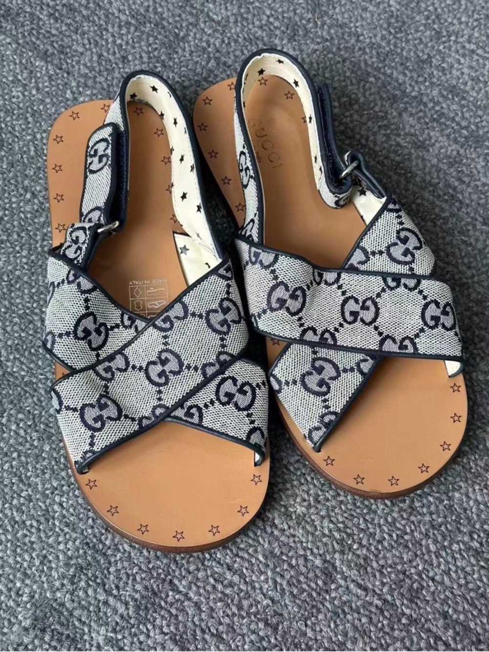 🚩steal Gucci Navy GG Canvas Crisscross Slingback Sandals with Tan Footbed